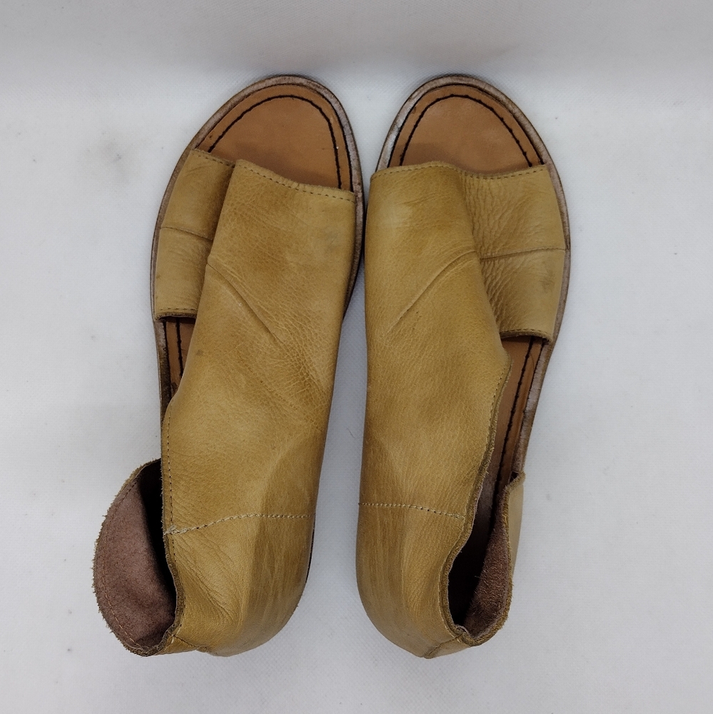 Free People Mont Blanc Flat Sandal Wonens 38 Tan Boho Retro 90s Y2K Leather - Picture 9 of 11